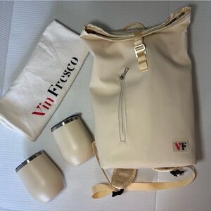 Cream Backpack Cooler Set‎